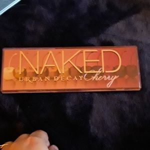 Urban Decay Naked Cherry Eyeshadow palette
